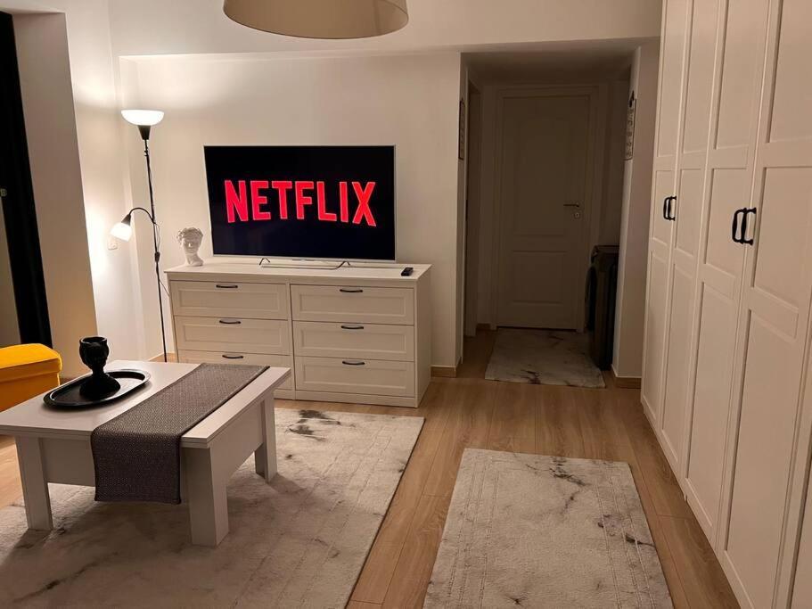 Modern & Cozy 2 Rooms Apartment Bükreş Dış mekan fotoğraf